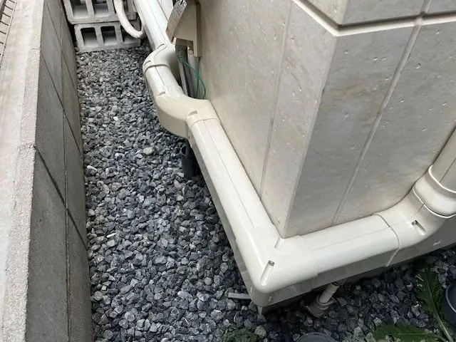 『むき出しのホースとお別れしませんか？』